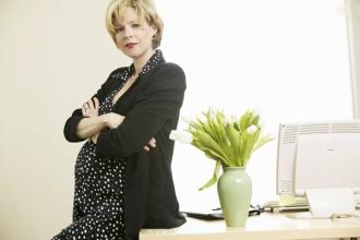 上班族的孕婦怎么做運動?職場孕婦上班就能做的運動!